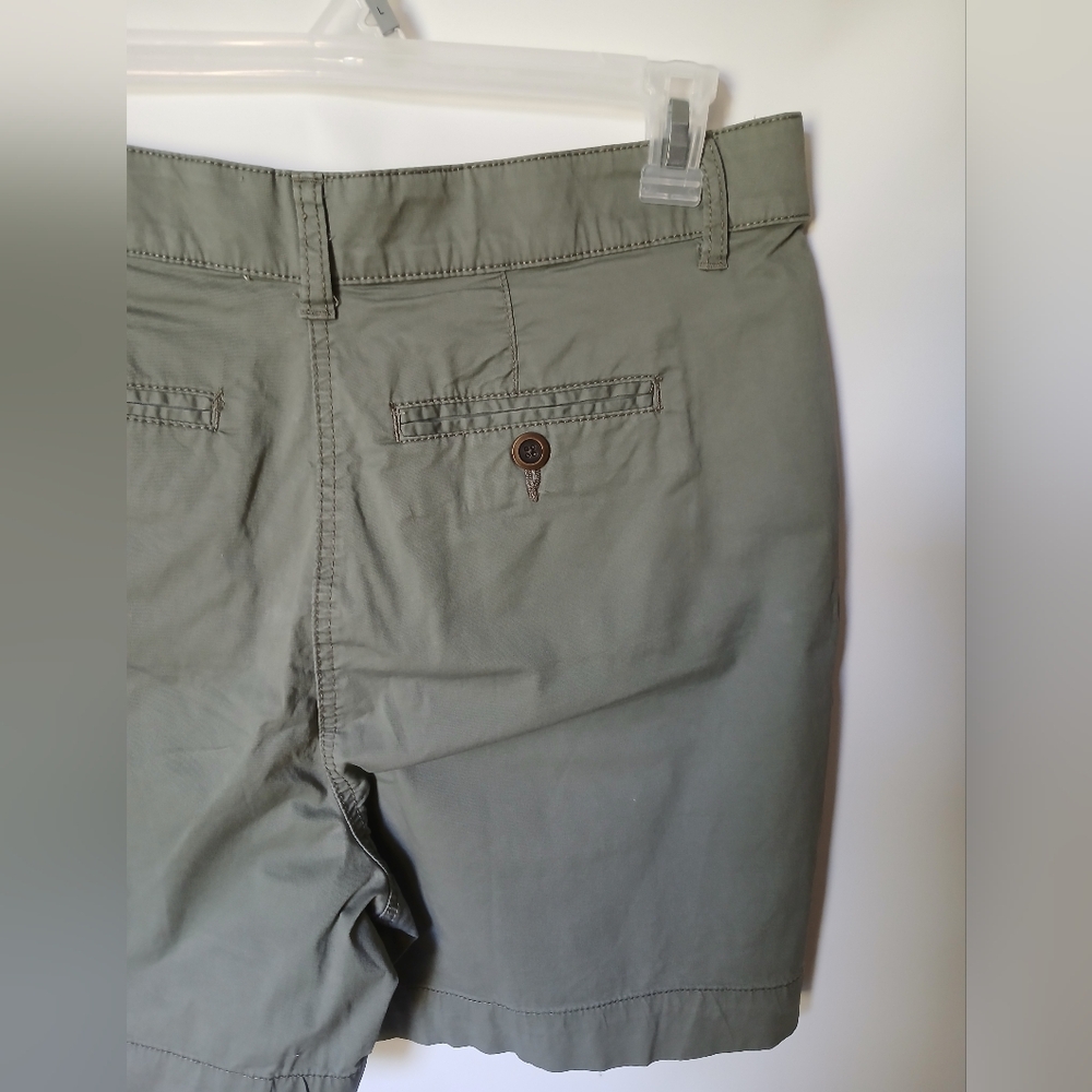 Kim Kim Rogers Womens Shorts Size 12 Color Army Green - Picture 6 of 9